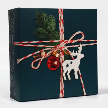 НГ Подарочная коробка 26х26х8 складная Новогодняя посылка 1/1