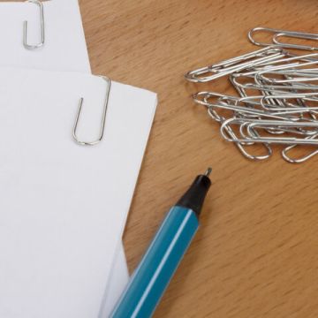 Скрепки 33мм 100шт никелированные в картонной коробке BRAUBERG 1/10/300