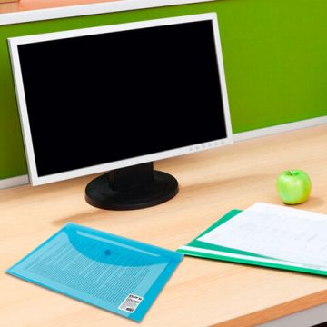 Папка-конверт с кнопкой STAFF А4 до 100 л прозрачная синяя 0,15 мм, 270470